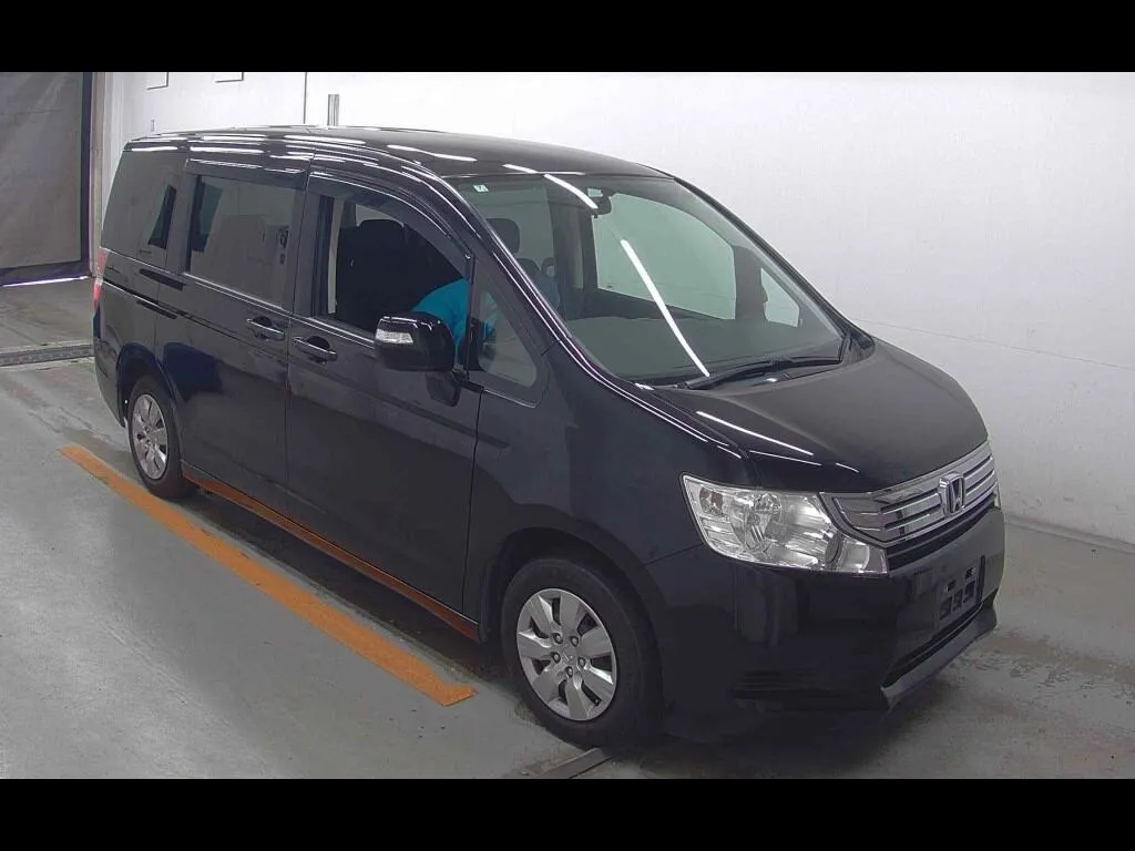 HONDA STEPWAGON 5D G L PACKAGE