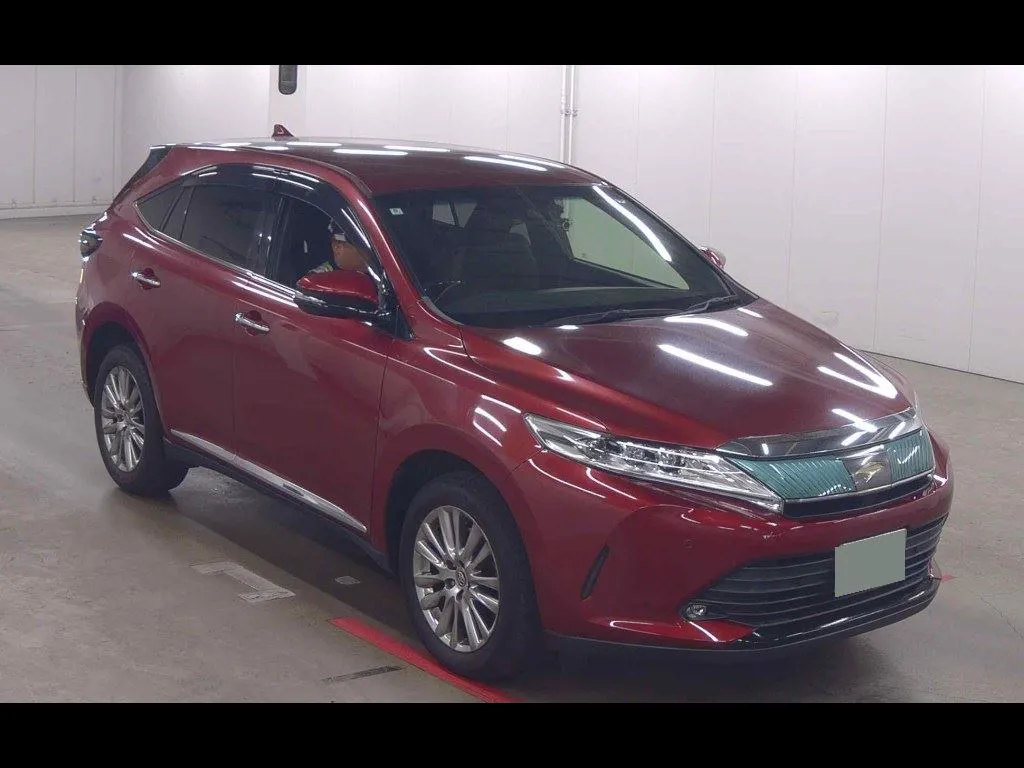 TOYOTA HARRIER PREMIUM