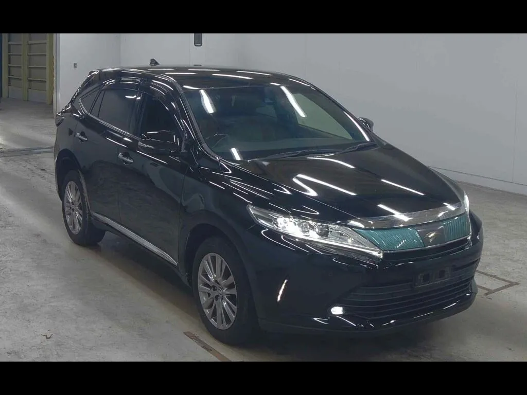 TOYOTA HARRIER PREMIUM