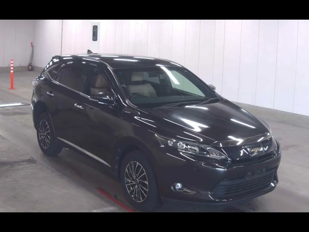 TOYOTA HARRIER ELEGANCE
