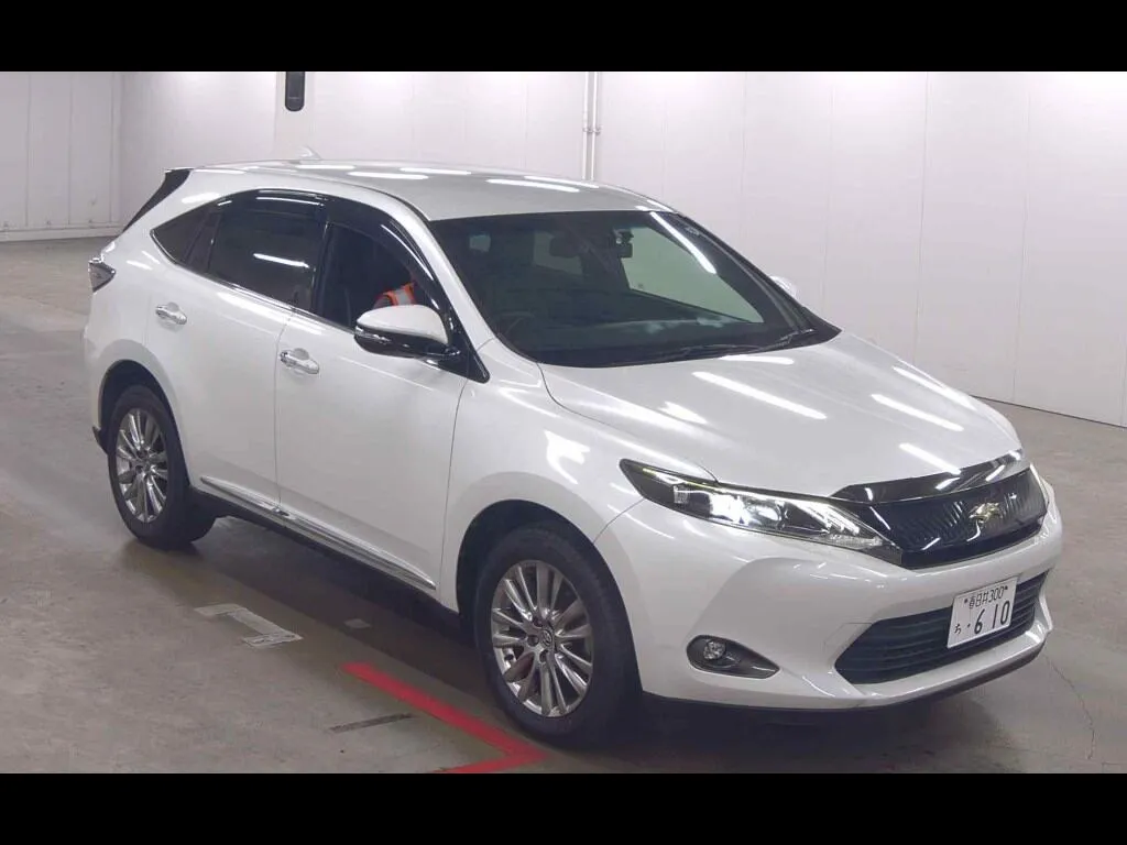TOYOTA HARRIER PREMIUM