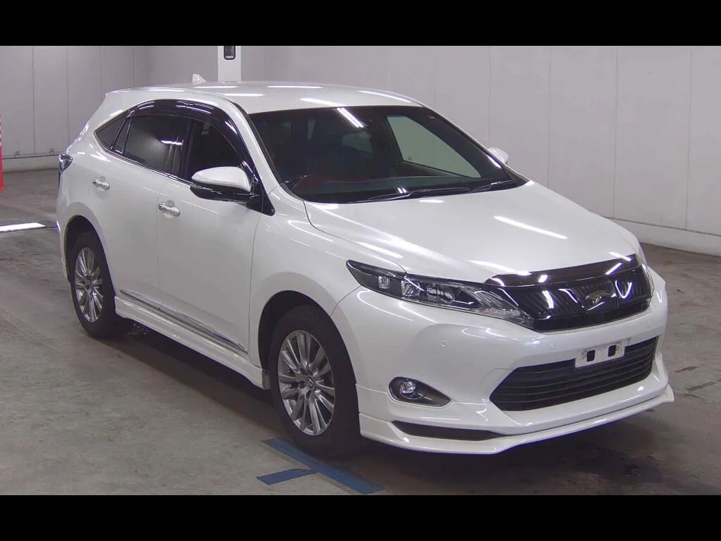 TOYOTA HARRIER PREMIUM