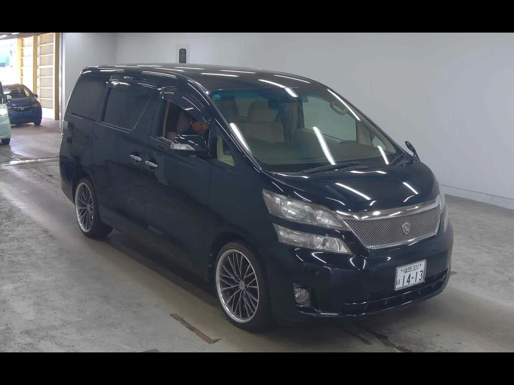 TOYOTA VELLFIRE 2.4X