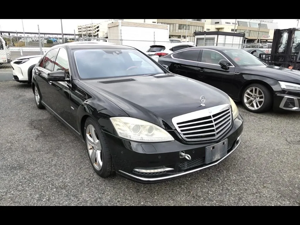 MERCEDES BENZ S-CLASS 4D HYBRID LONG