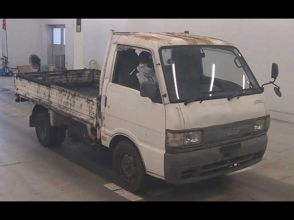 MAZDA BRAWNY TRUCK