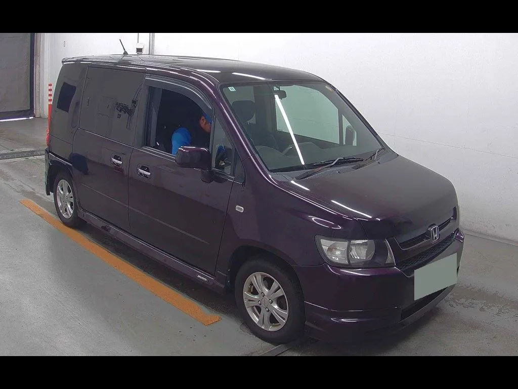 HONDA MOBILIO SPIKE AU