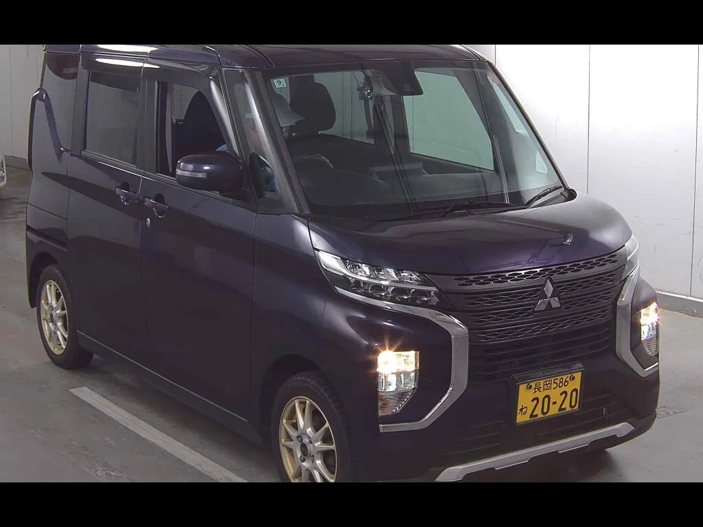 MITSUBISHI EK X SPACE 4WD G