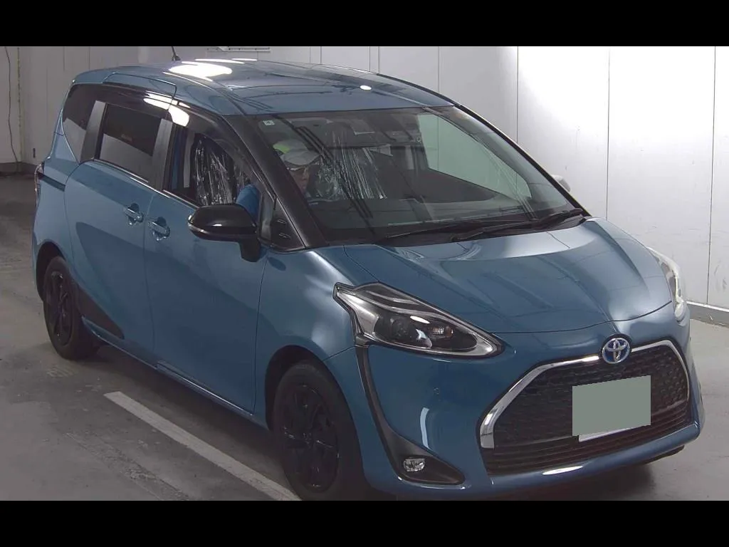 TOYOTA SIENTA HYBRID FUNBASE G SAFETY EDITION2