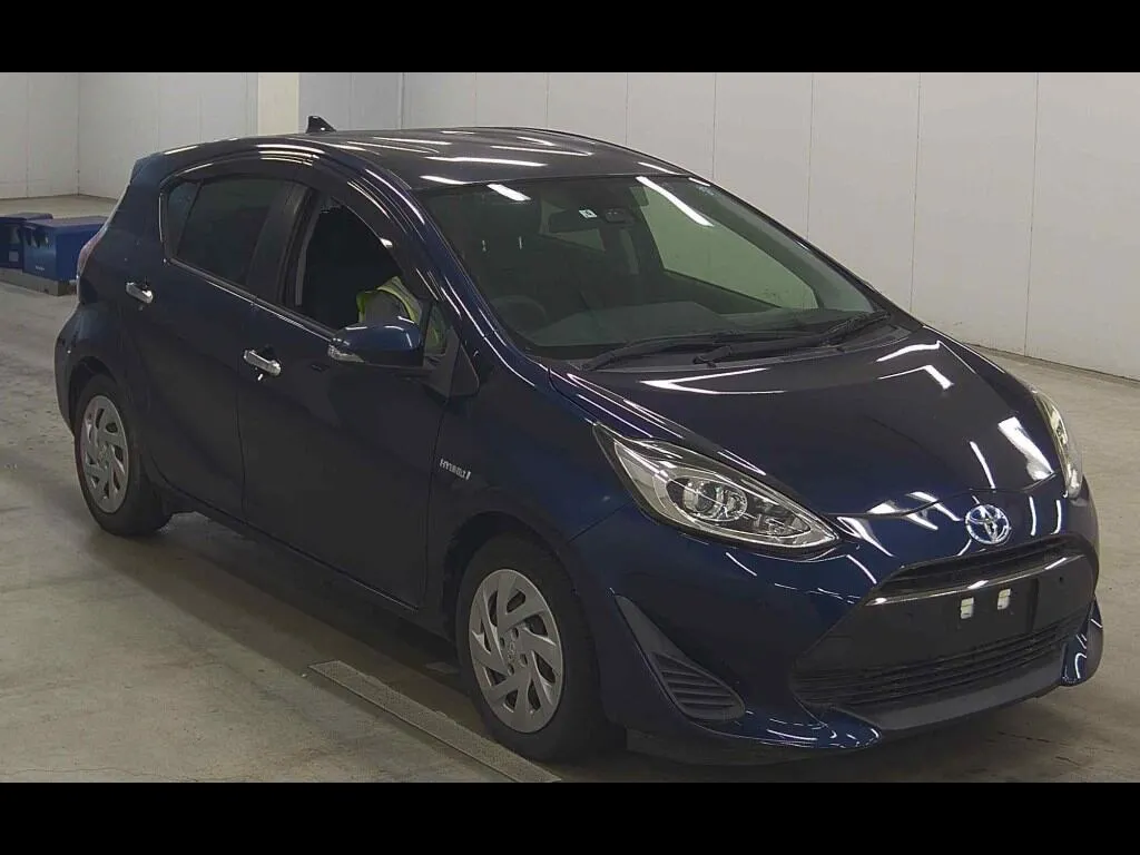 TOYOTA AQUA S STYLE BLACK
