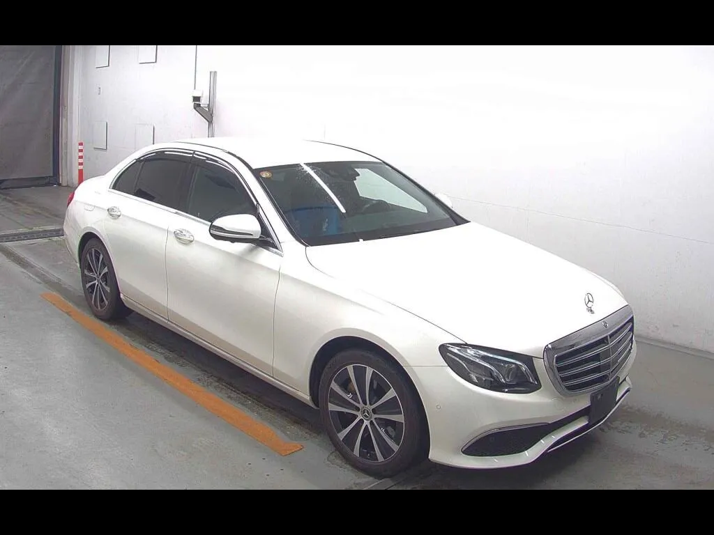 MERCEDES BENZ E-CLASS 4D 4WD E450 4MATIC EXCLUSIVE