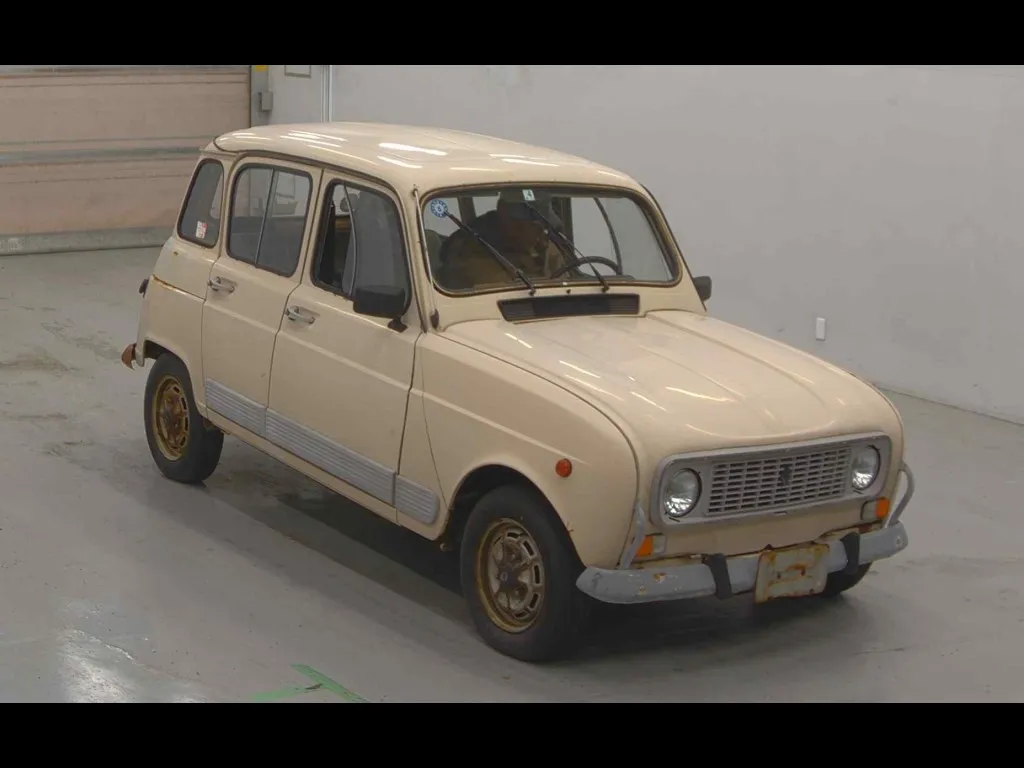 RENAULT 4 5D
