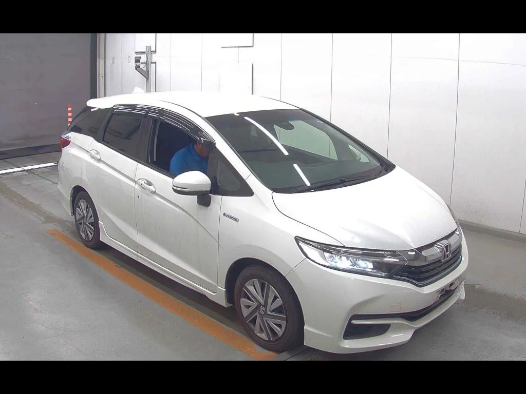 HONDA SHUTTLE HYBRID X