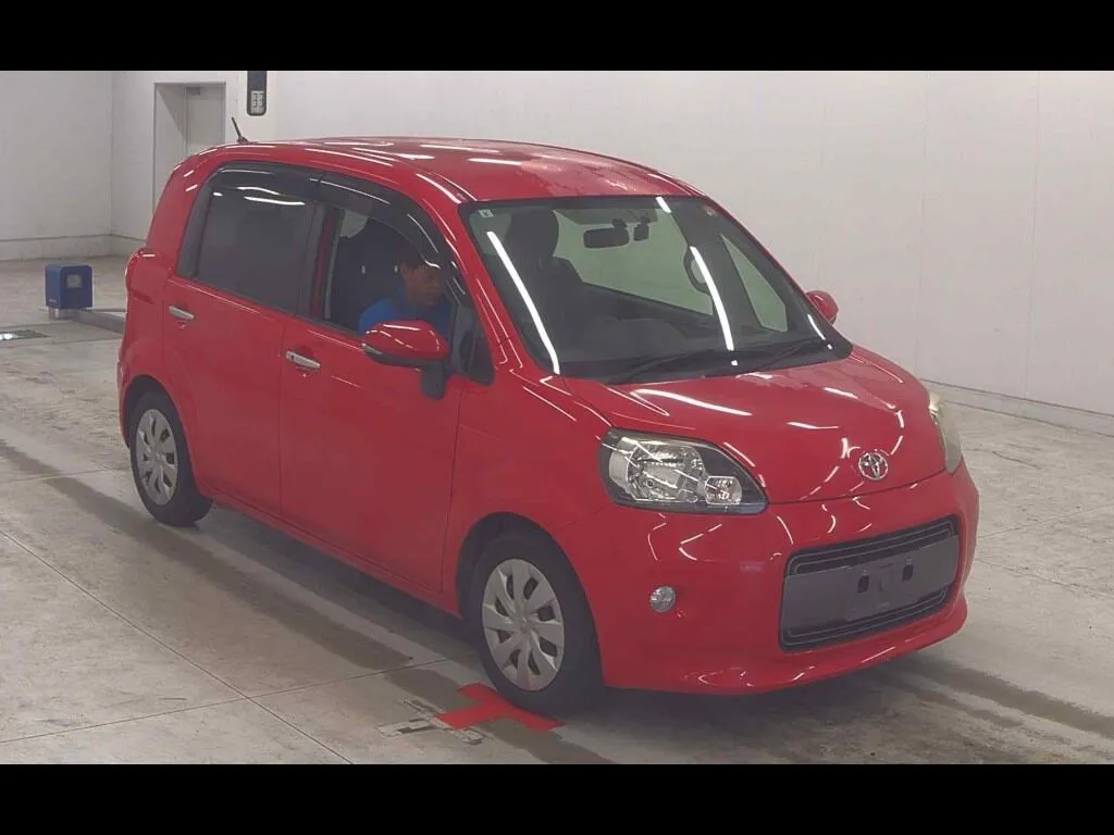 TOYOTA PORTE 4D F