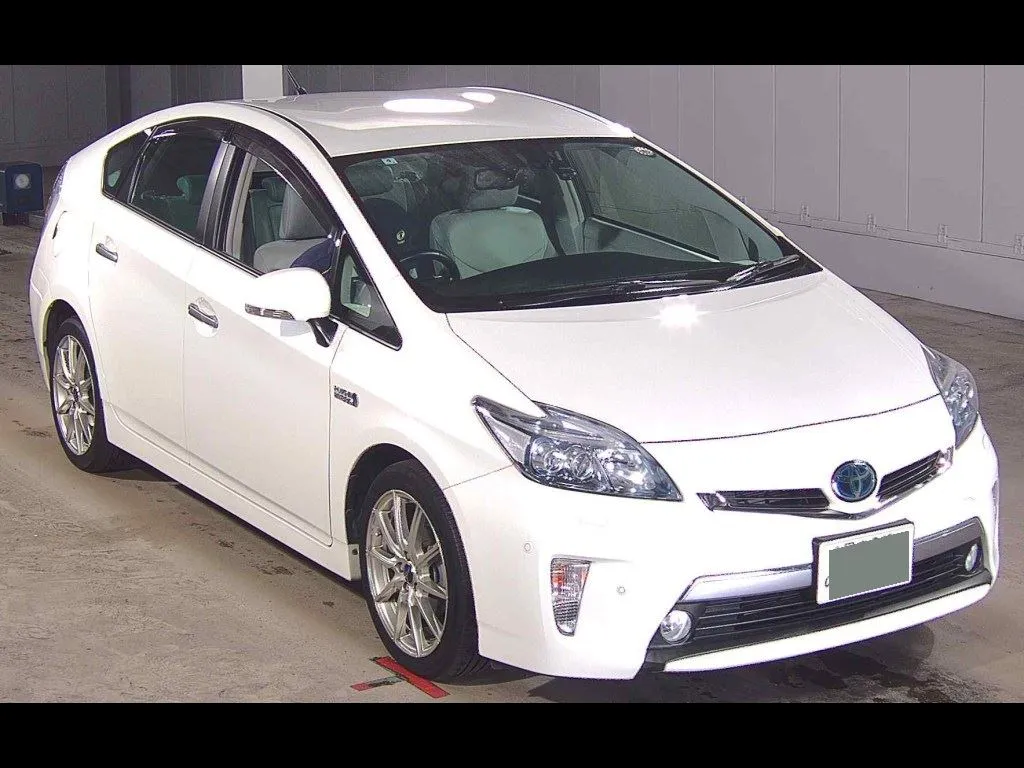 TOYOTA PRIUS PHV G LEATHER PACKAGE
