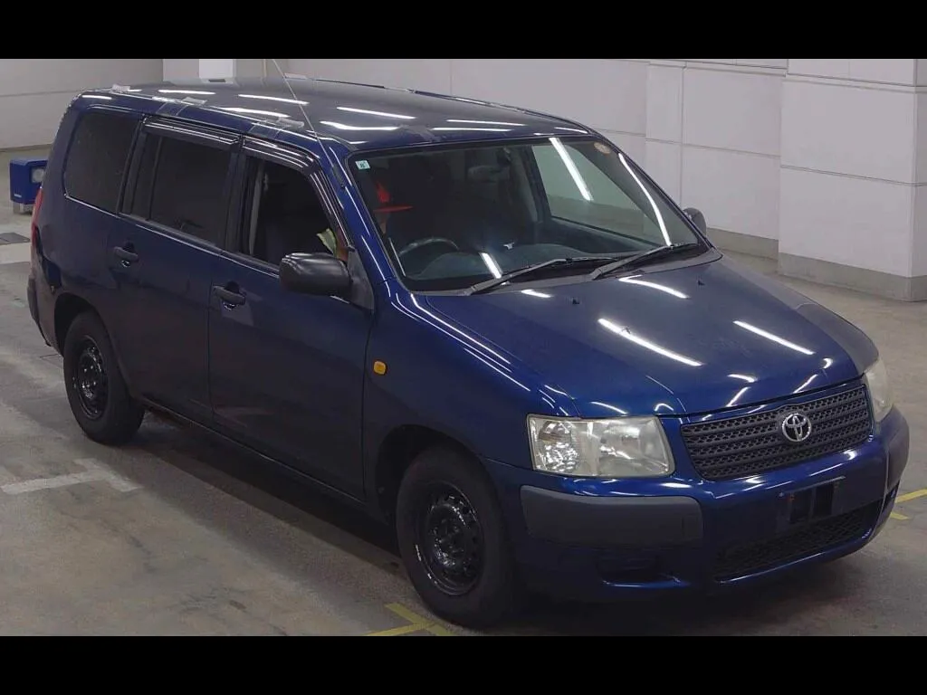TOYOTA SUCCEED VAN
