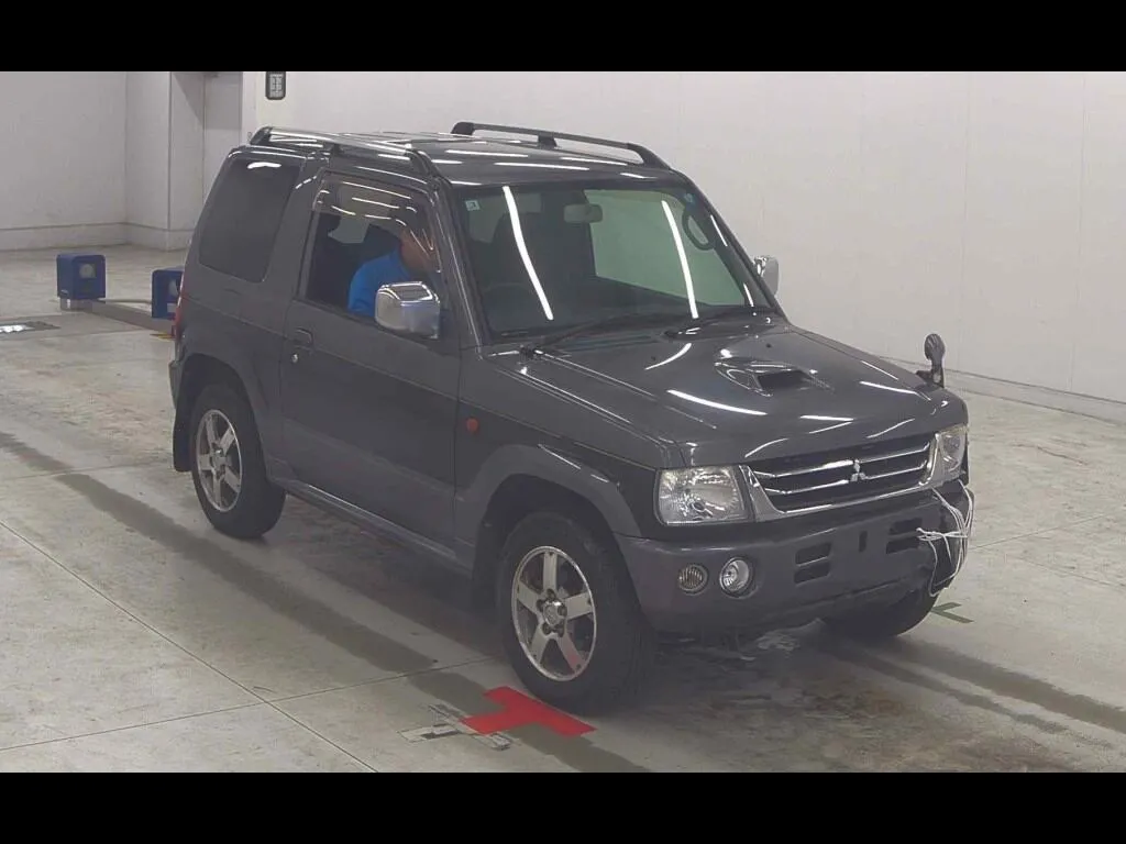 MITSUBISHI PAJERO MINI 4WD