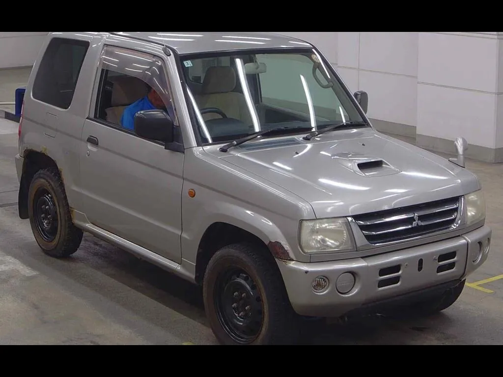 MITSUBISHI PAJERO MINI 4WD