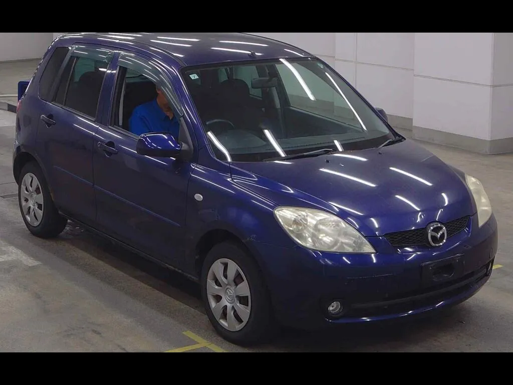 MAZDA DEMIO 5D CASUAL