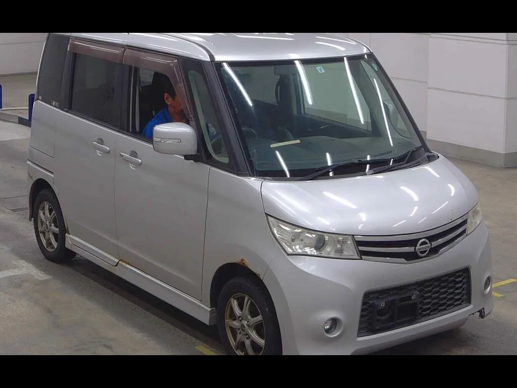 NISSAN ROOX 4WD G