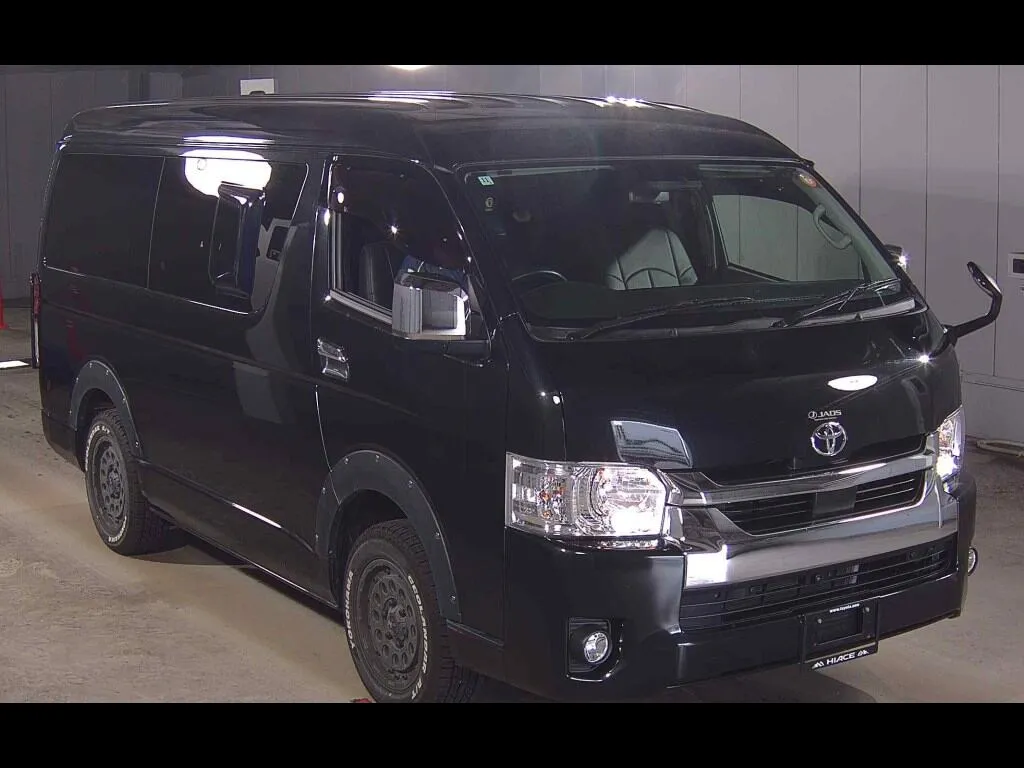 TOYOTA HIACE WAGON 4D 4WD GL