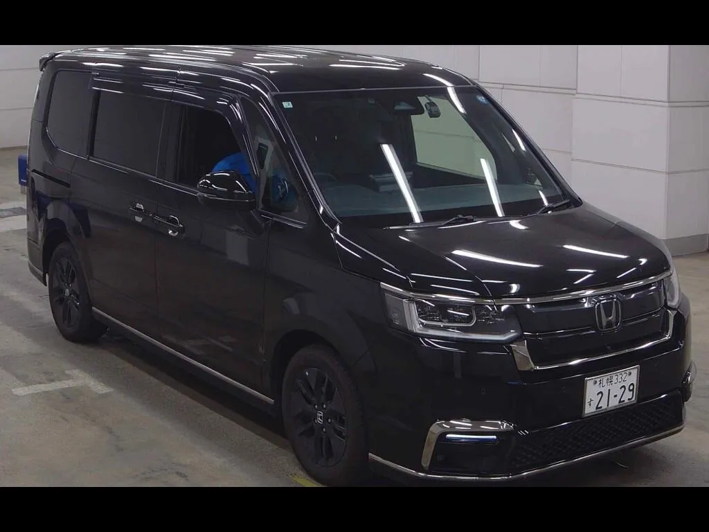 HONDA STEPWAGON SPADA 4WD SPADA