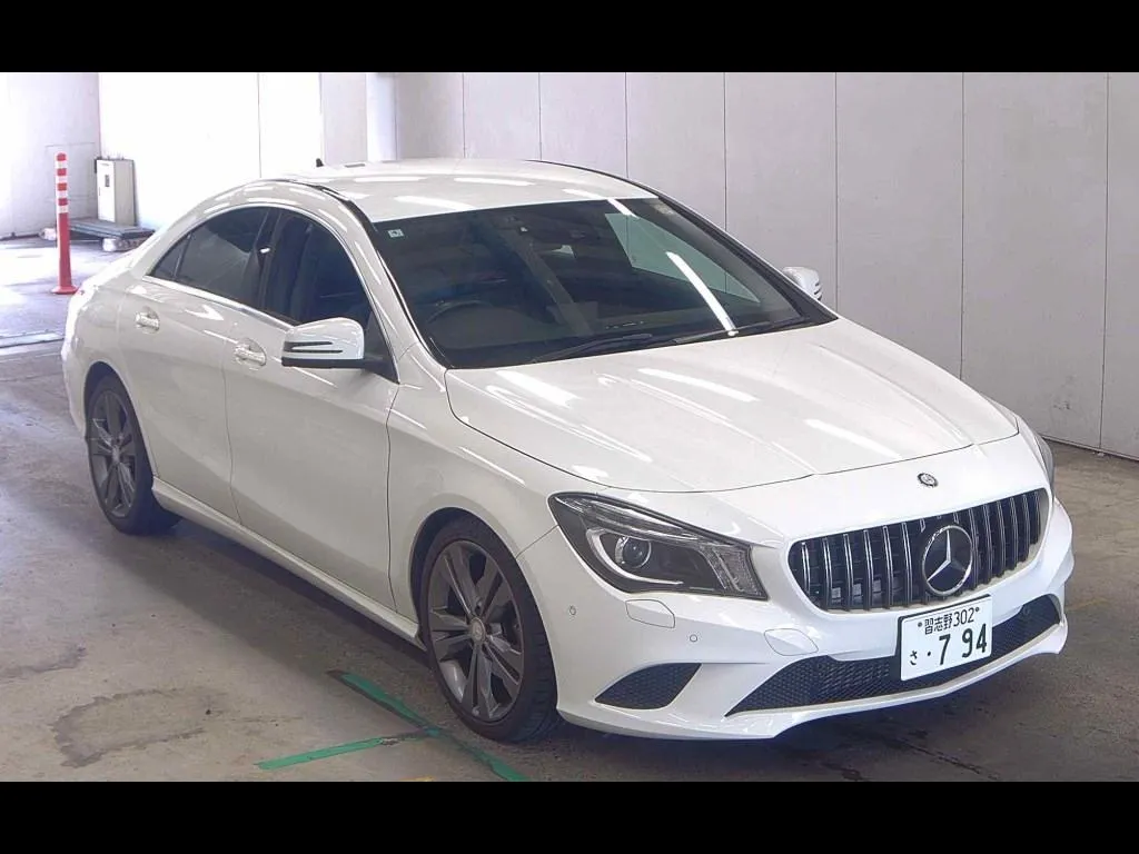 MERCEDES BENZ CLA-CLASS CLA180