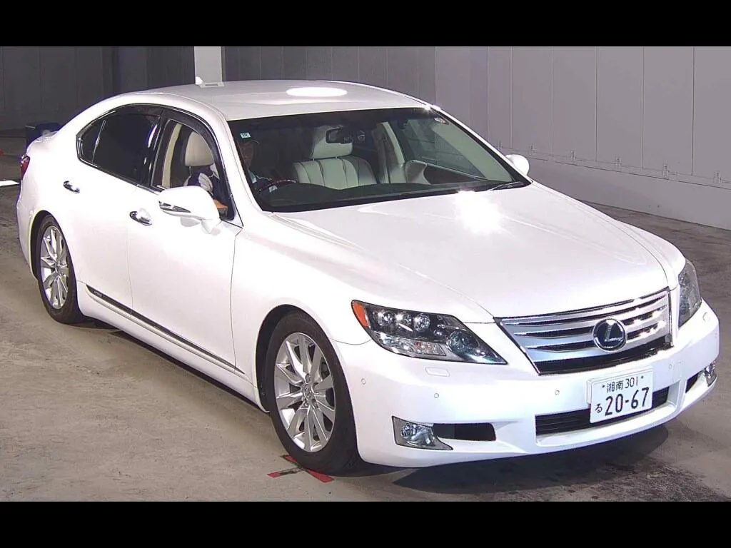 LEXUS LS 4WD LS600H VERSION U I PACKAGE