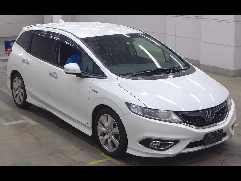 HONDA JADE HYBRID X