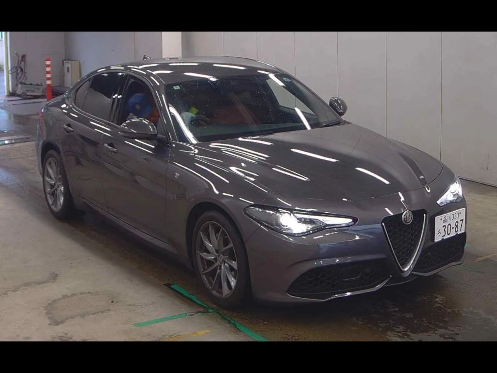 ALFA ROMEO GIULIA 4D 2.0 TURBO TI