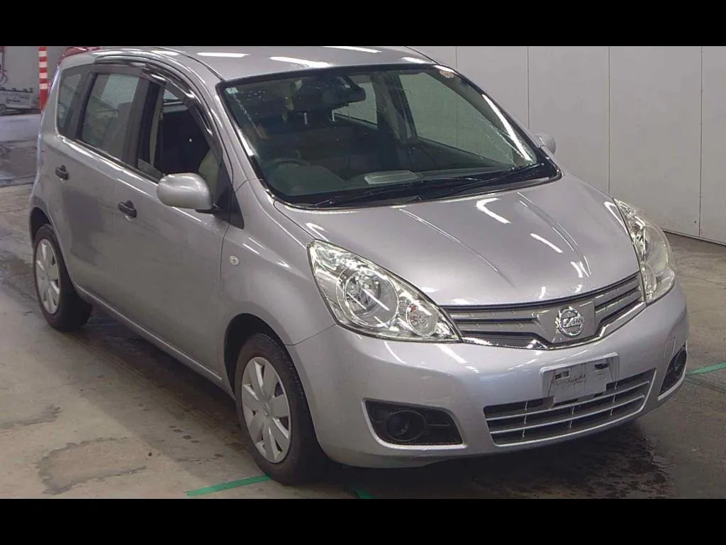 NISSAN NOTE 15X F PACKAGE