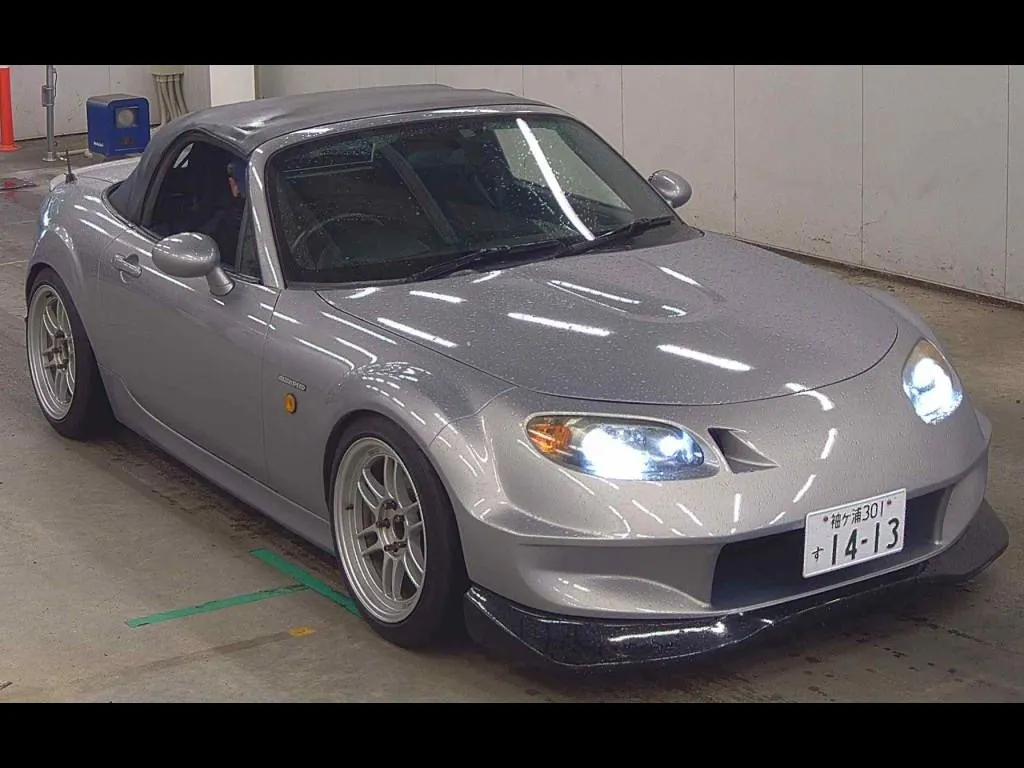MAZDA ROADSTER