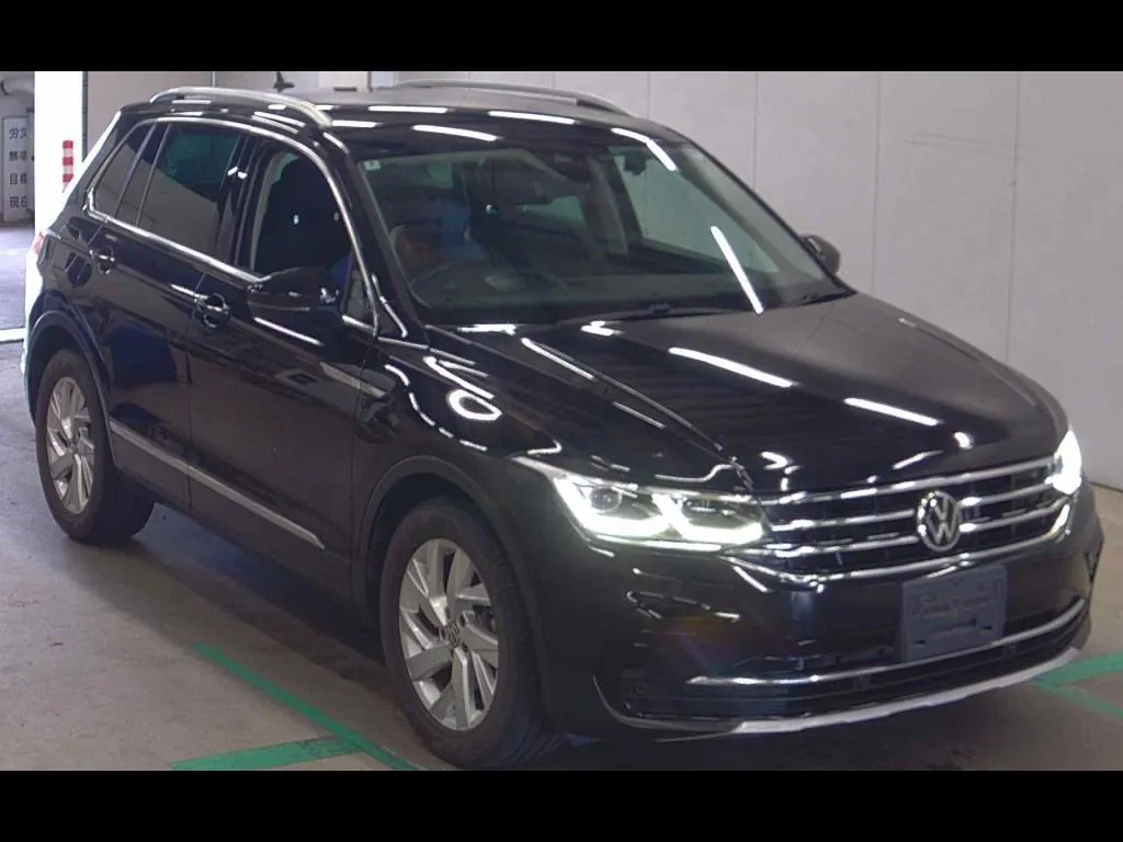 VOLKSWAGEN TIGUAN TSI ELEGANCE