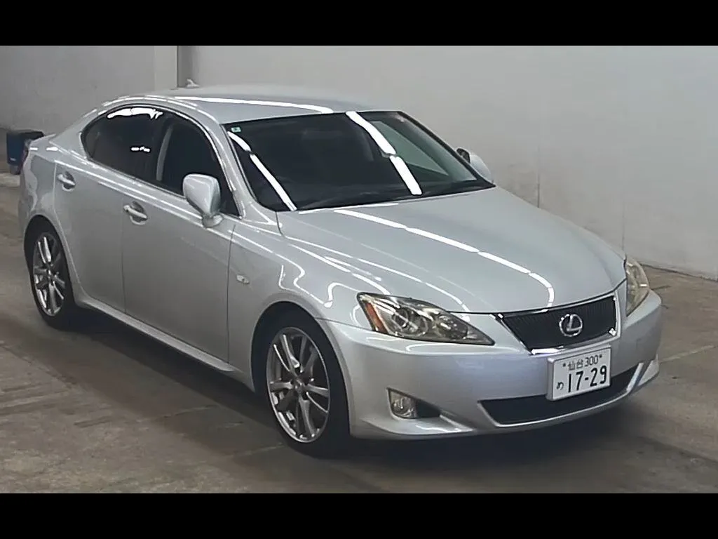 LEXUS IS 4D IS350 VERSION S