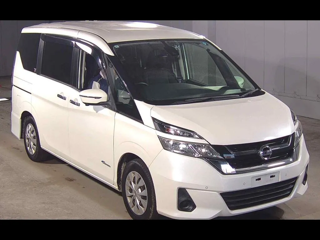 NISSAN SERENA 5D X V SELECTION