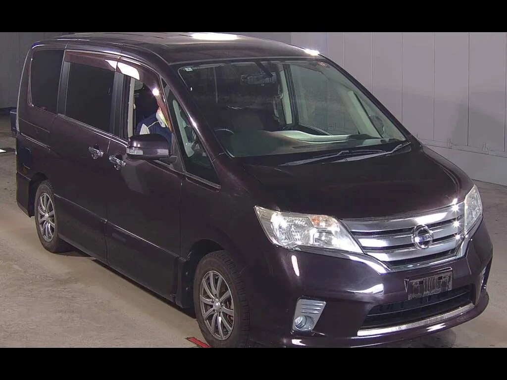 NISSAN SERENA 5D HIGHWAY STAR