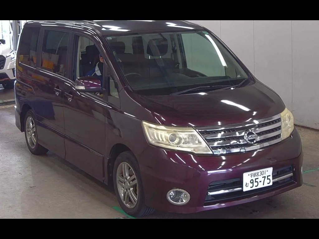 NISSAN SERENA 5D HIGHWAY STAR V SELECTION