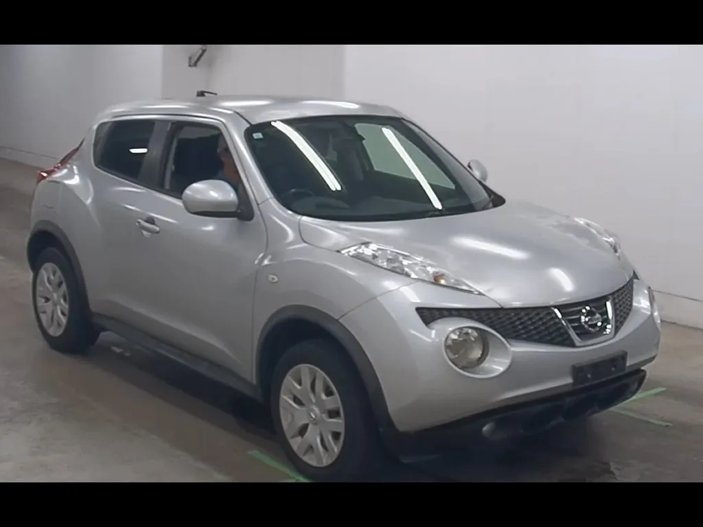 NISSAN JUKE 15RX TYPE V