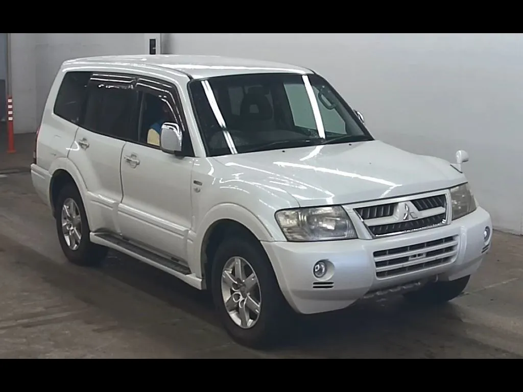 MITSUBISHI PAJERO 5D 4WD ACTIVE FIELD EDITION