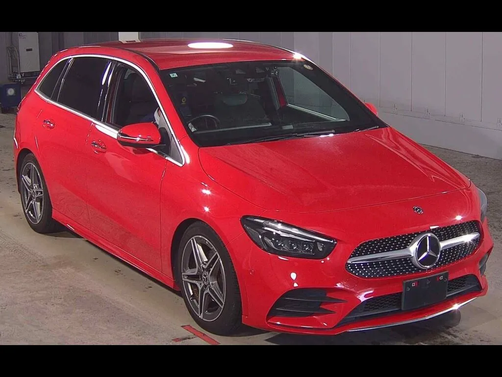 MERCEDES BENZ B-CLASS B200D AMG LINE