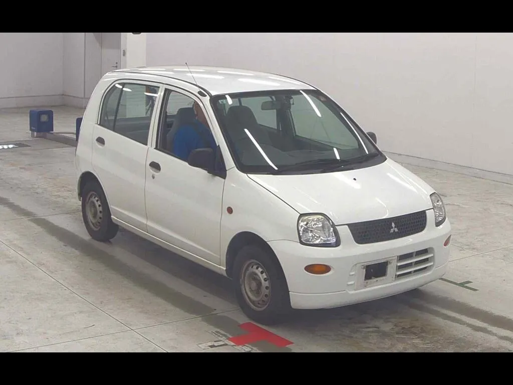 MITSUBISHI MINICA 5D
