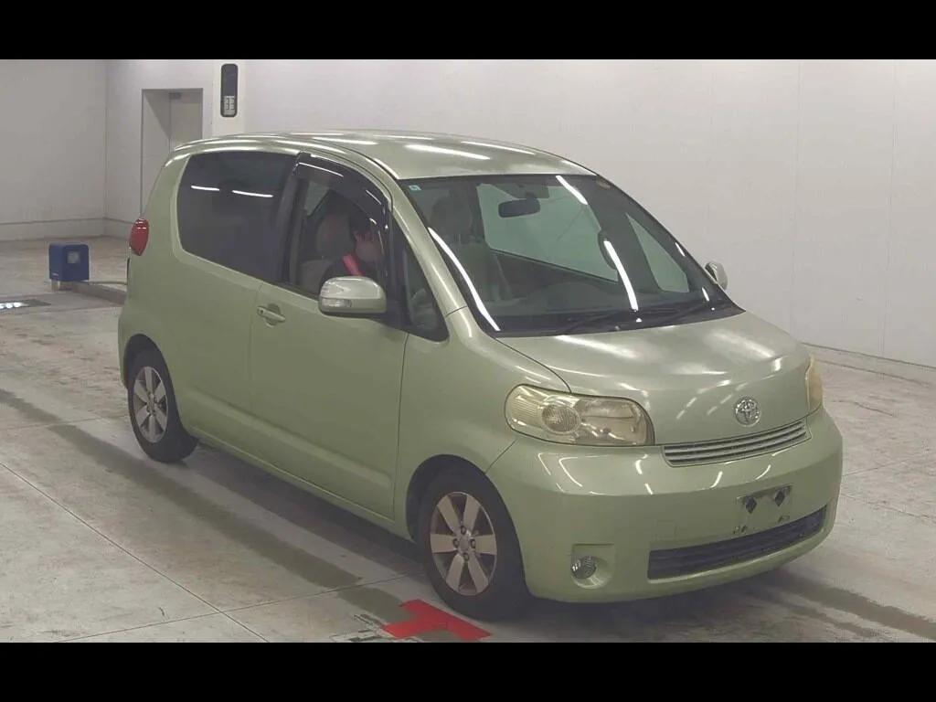 TOYOTA PORTE 3D 150R G PACKAGE