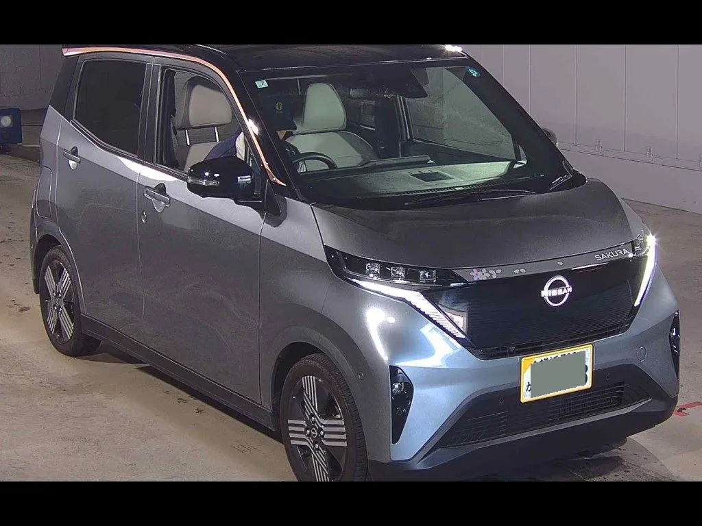 NISSAN SAKURA G