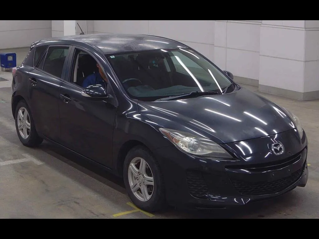 MAZDA AXELA SPORT 20C-SKYACTIV