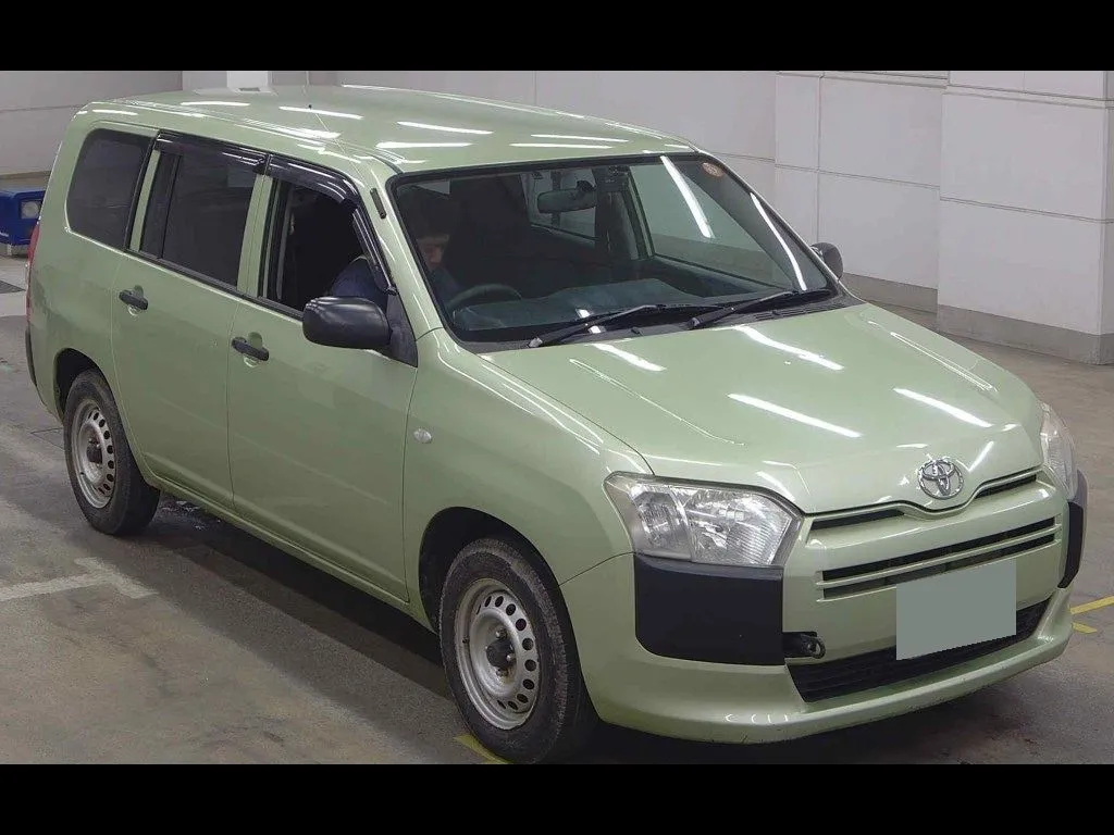 TOYOTA SUCCEED 4WD UL