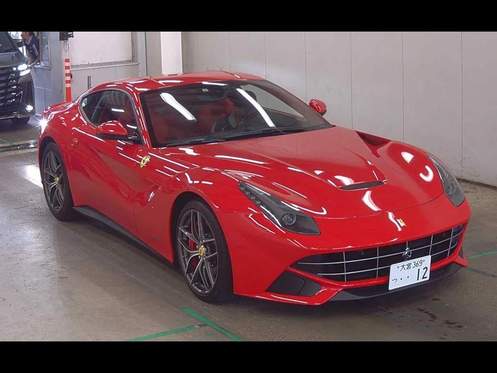 FERRARI F12 BERLINETTA BASE GRADE