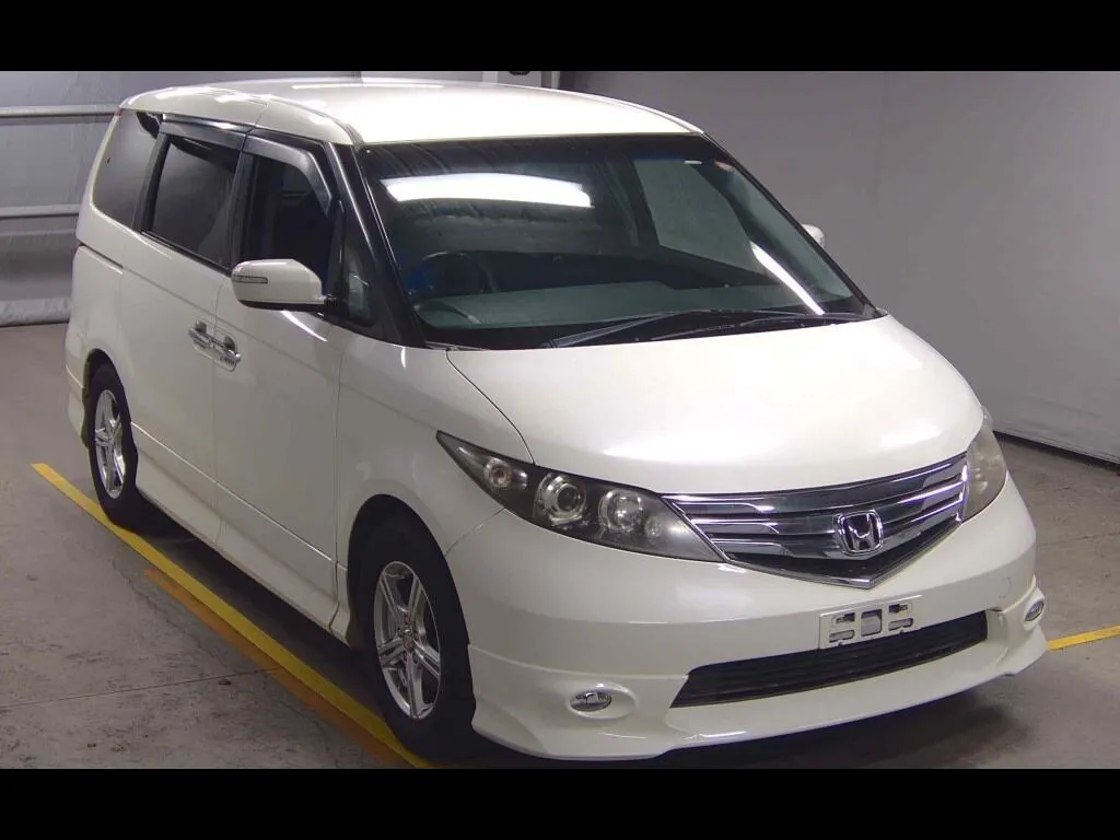 HONDA ELYSION G AERO HDD NAVI SPECIAL PACKAGE