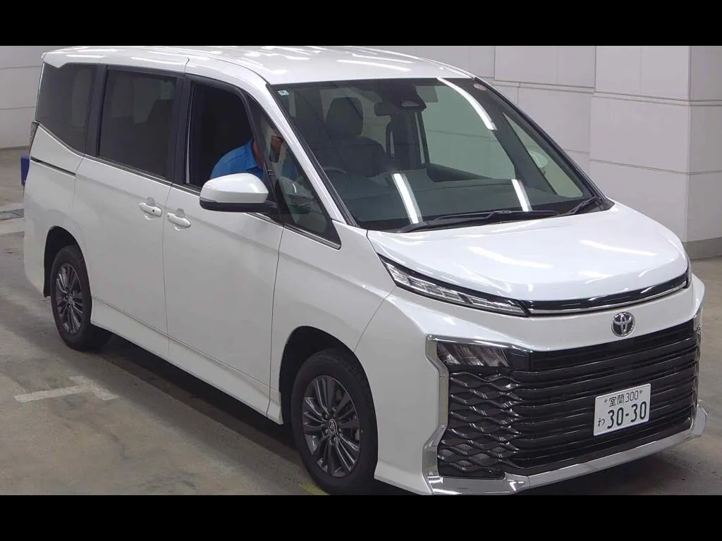 TOYOTA VOXY 4WD S-Z