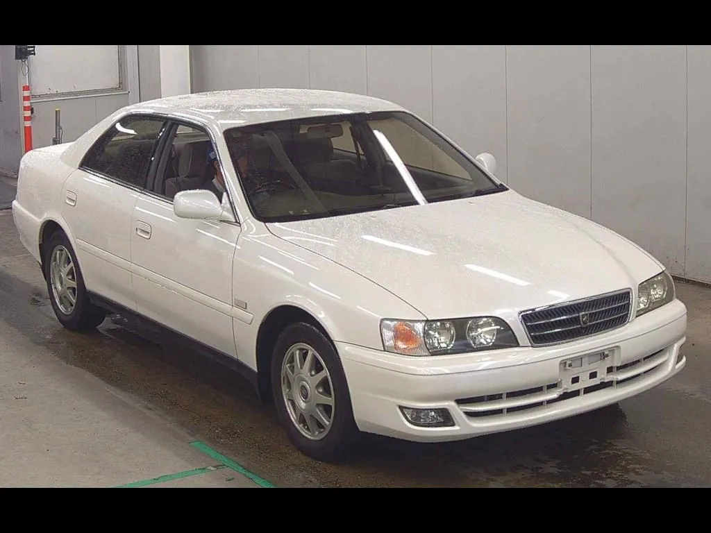 TOYOTA CHASER AVANTE LORDLY