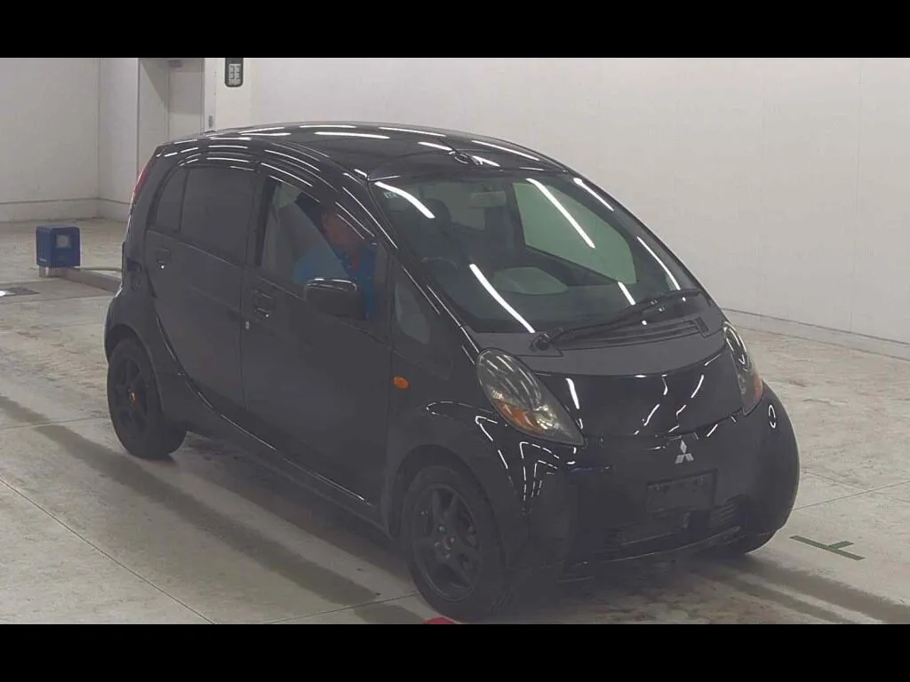 MITSUBISHI I