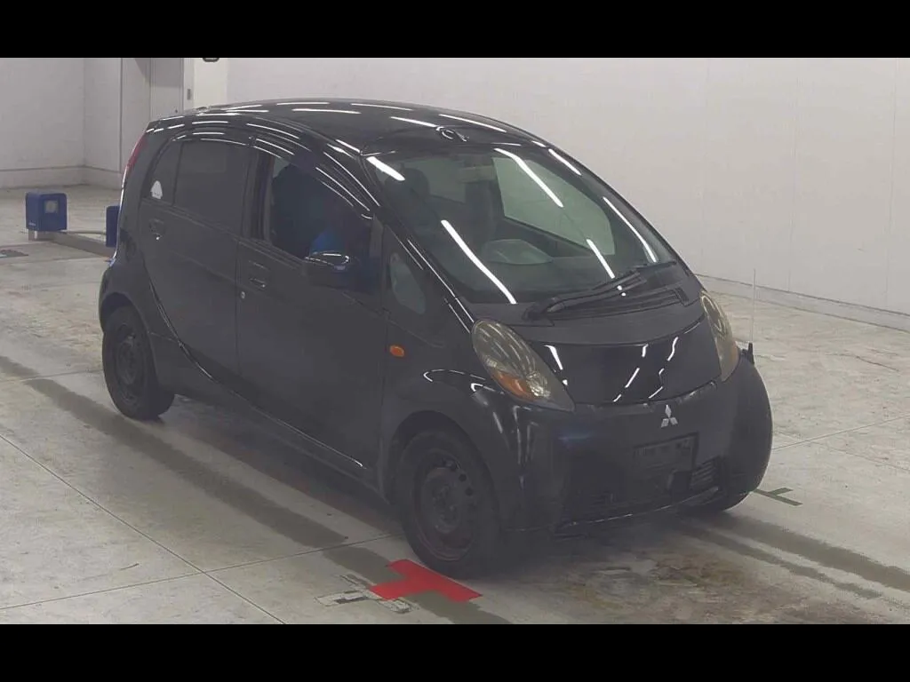 MITSUBISHI I